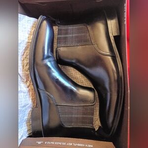 Florsheim Belfast Gore Chelsea Boots Black 8.5 D New in Box